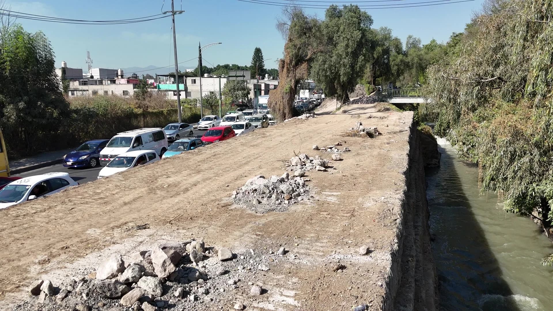 Desazolve y rehabilitación de bordos — Río Tlalnepantla